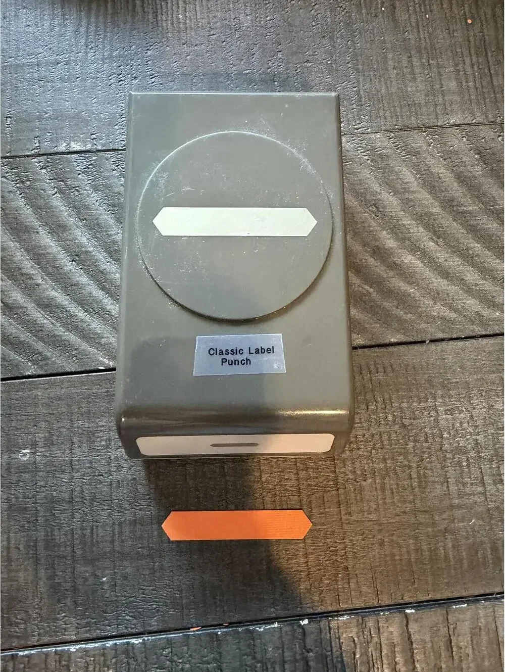 Stampin’ Up Classic Label Shape Punch